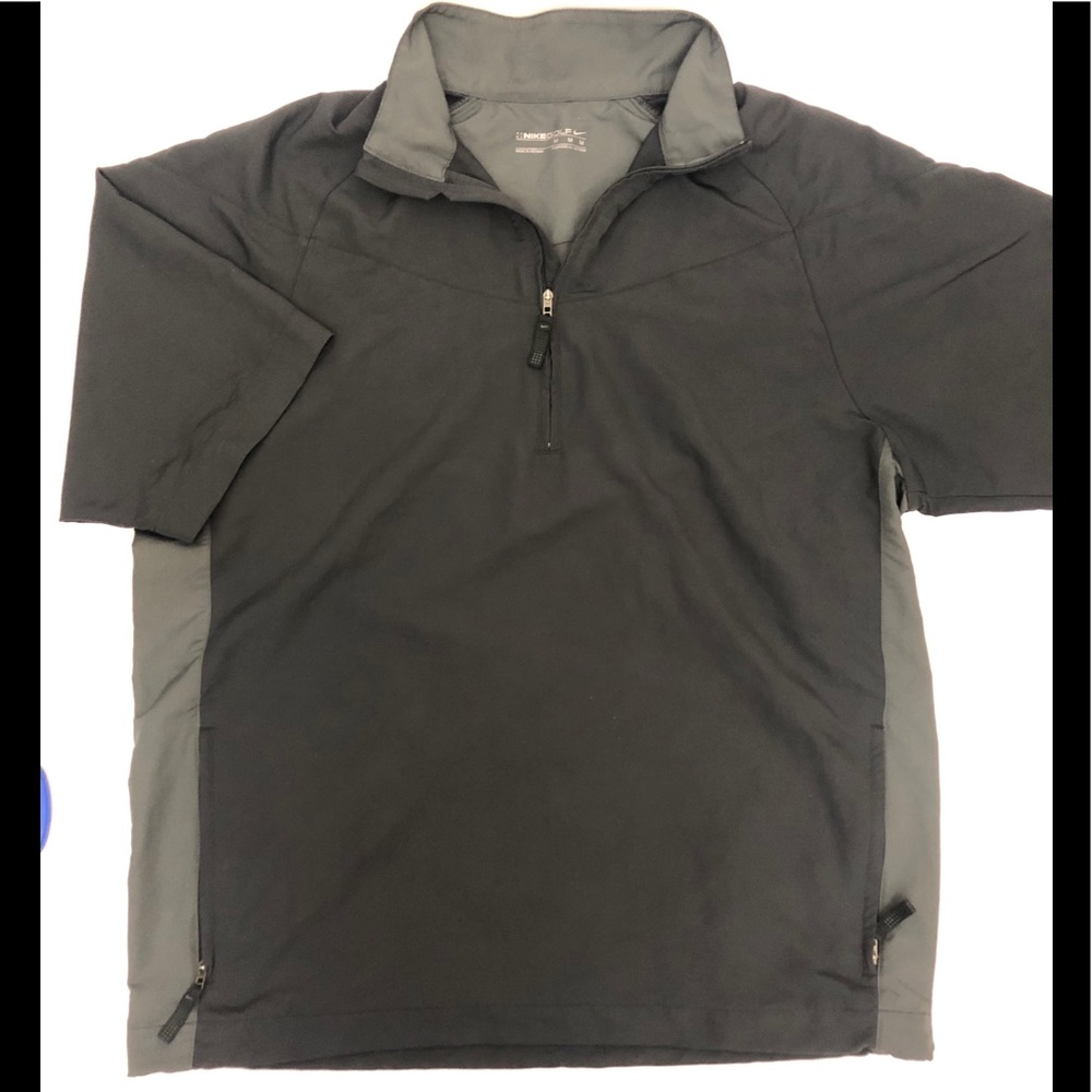 Men’s Nike golf 1/2 zip short sleeve windbreaker